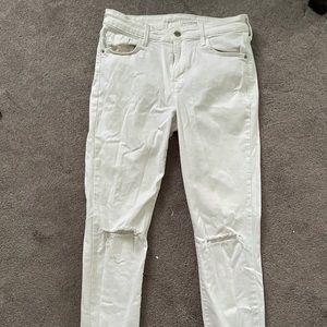 Women’s White Skinny Jeans- like new condition!